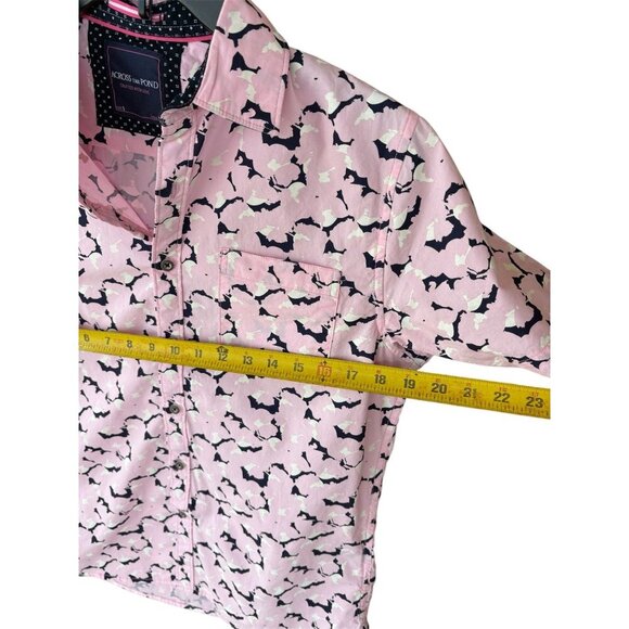 Acreoss the pond Mens Pink Short Sleeve Shirt With Abstract Print Size S - Picture 4 of 6
